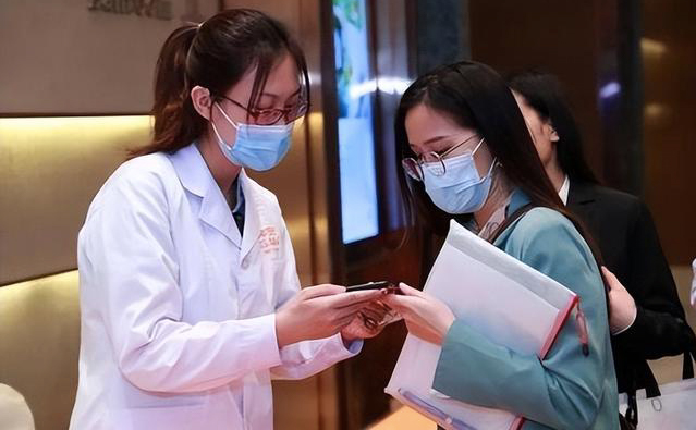 广州医院陪护-广州陪诊效劳-医院护工价钱